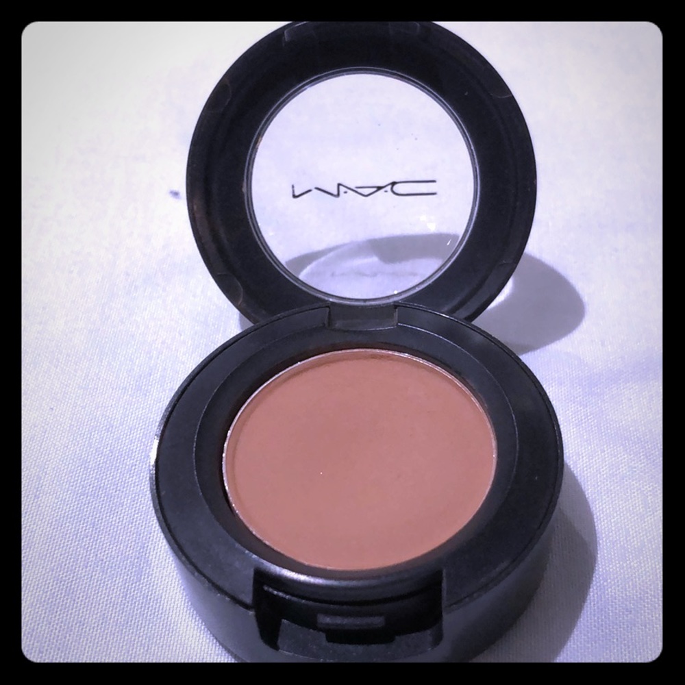Eyeshadow